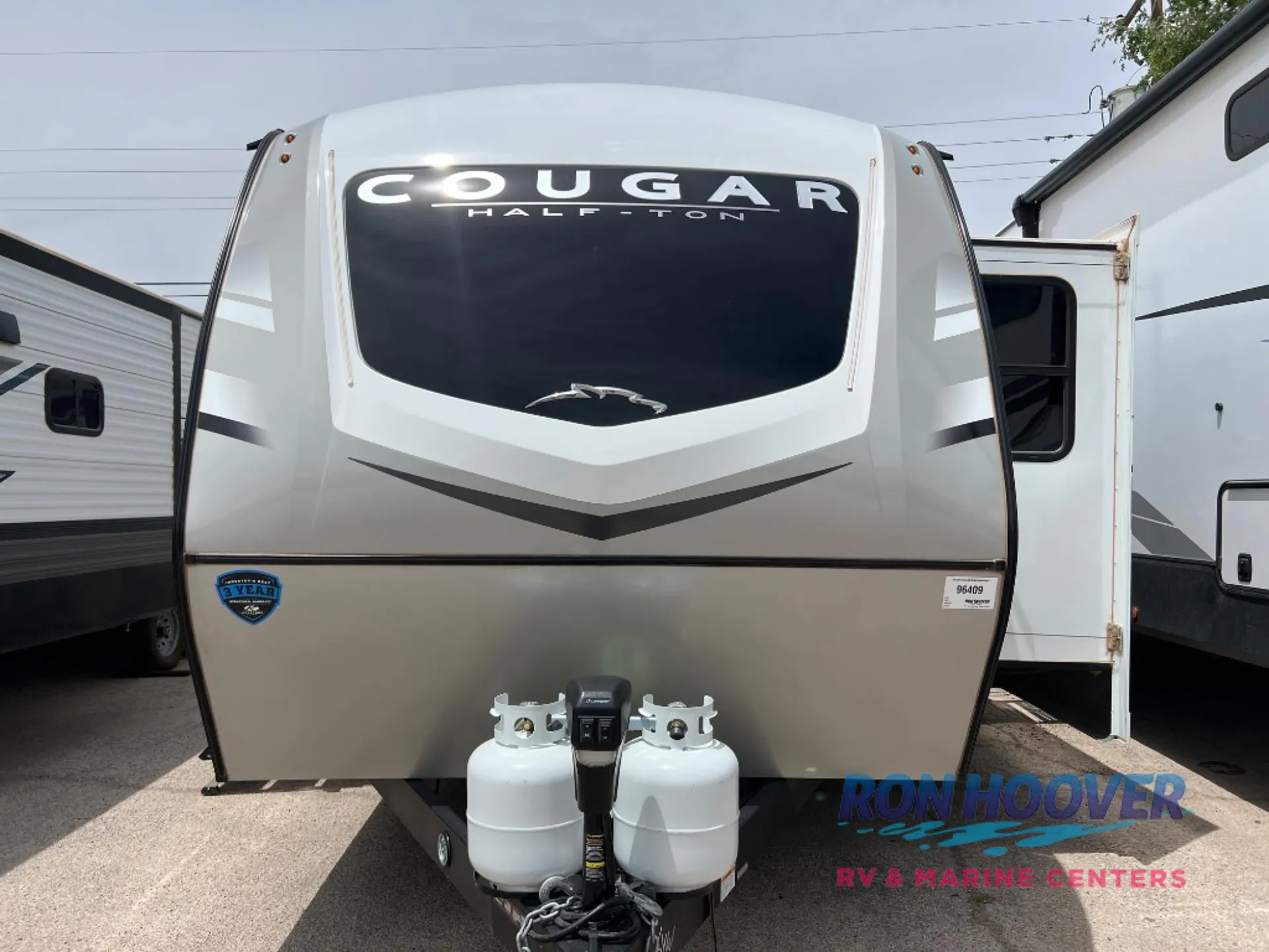 2025 Keystone RV Cougar Half-Ton 25FKD - Photo 3