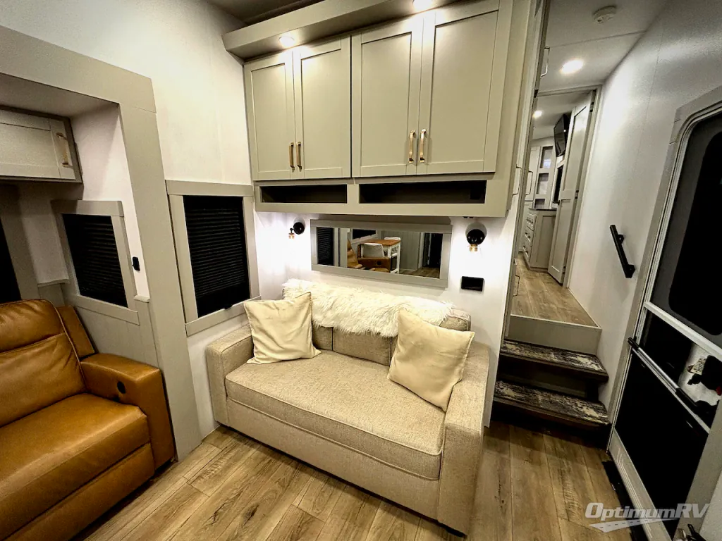 2025 Brinkley Model Z 3400, Photos photo 17
