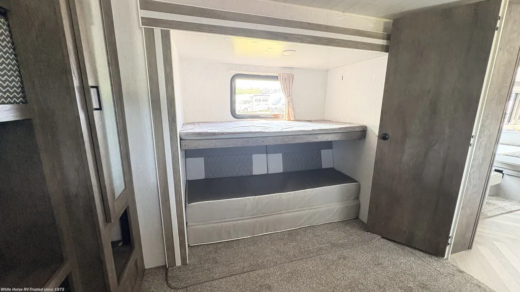 2022 Forest River Wildwood 31KQBTS, Photos photo 20