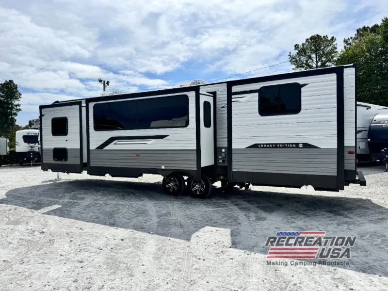 2026 Coachmen Catalina Legacy Edition 343BHTS - Photo 4
