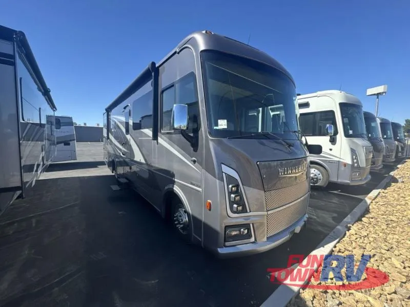2025 Winnebago Vista 31B - Photo 2