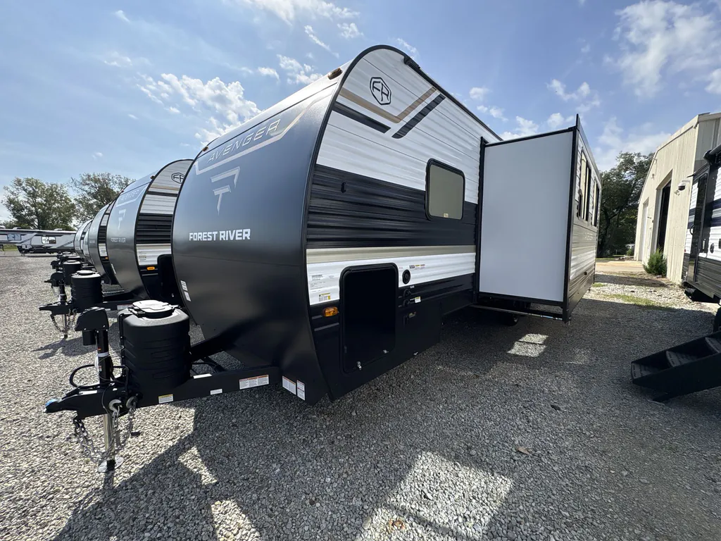 2027 Forest River Avenger 26DBS, Photos photo 8