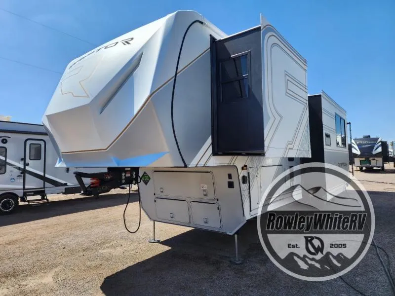 2025 Keystone Raptor 441 - Photo 3