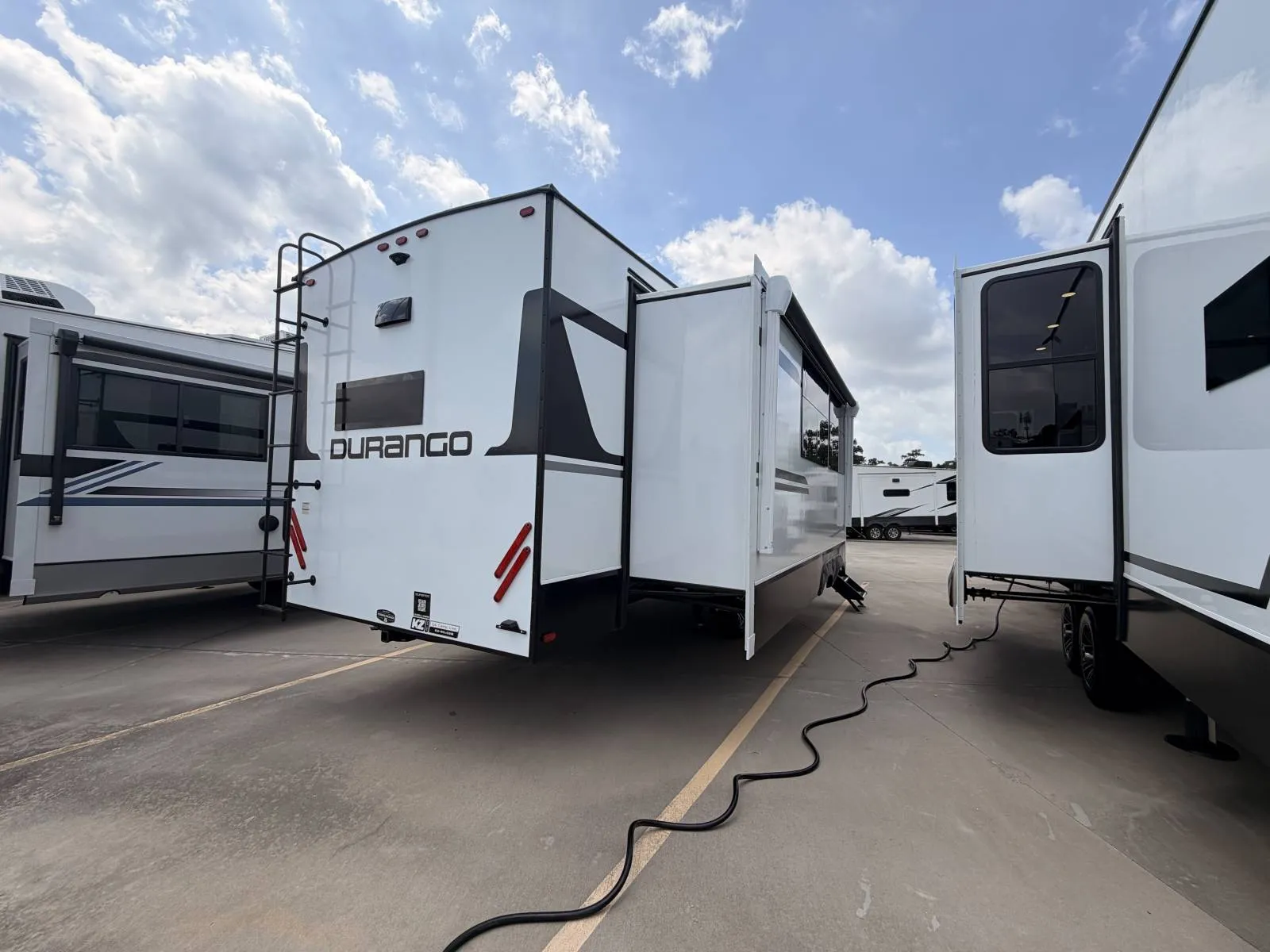 2027 Kz-rv Inc DURANGO 339MLT - Photo 3