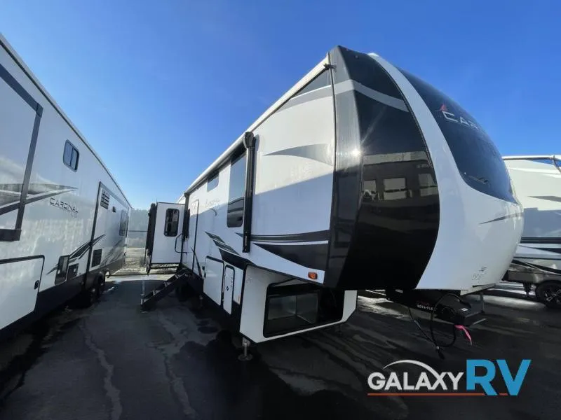 2022 Forest River Cardinal Luxury 360RLX - Photo 2