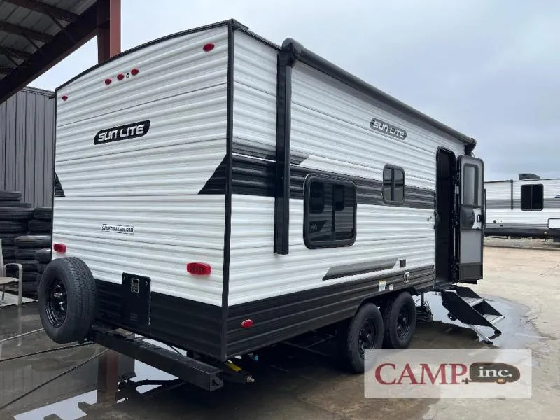 2026 Sunset Park RV Sun Lite LTD 21DB - Photo 2