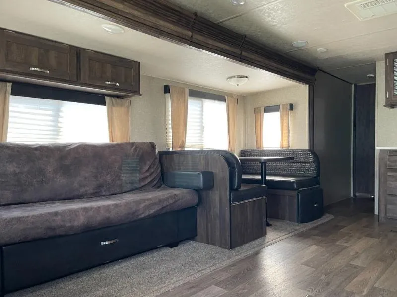 2017 Forest River RV Vibe Extreme Lite 277RLS - Photo 2
