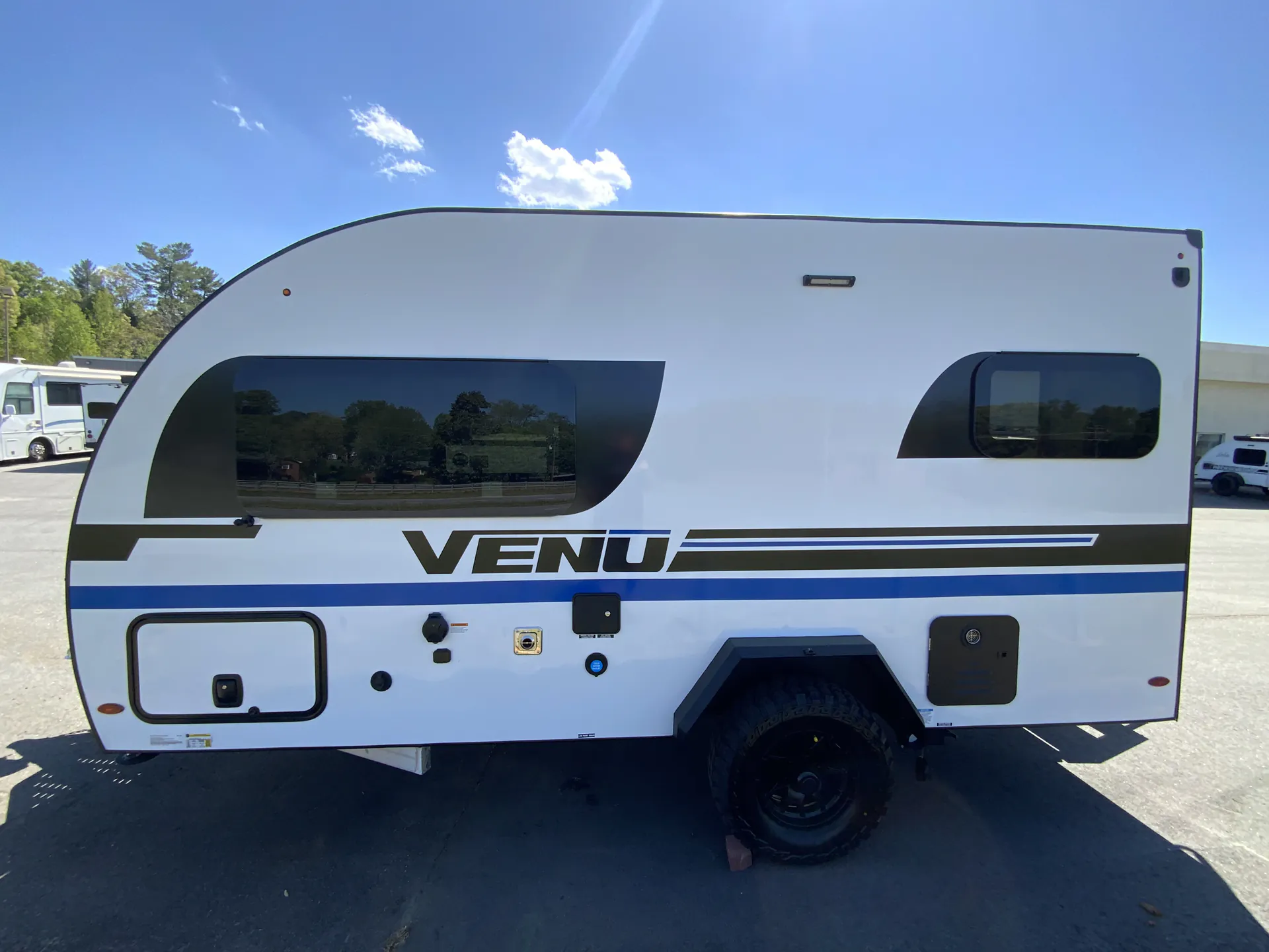 2026 Encore RV VENU 14TB - Photo 3