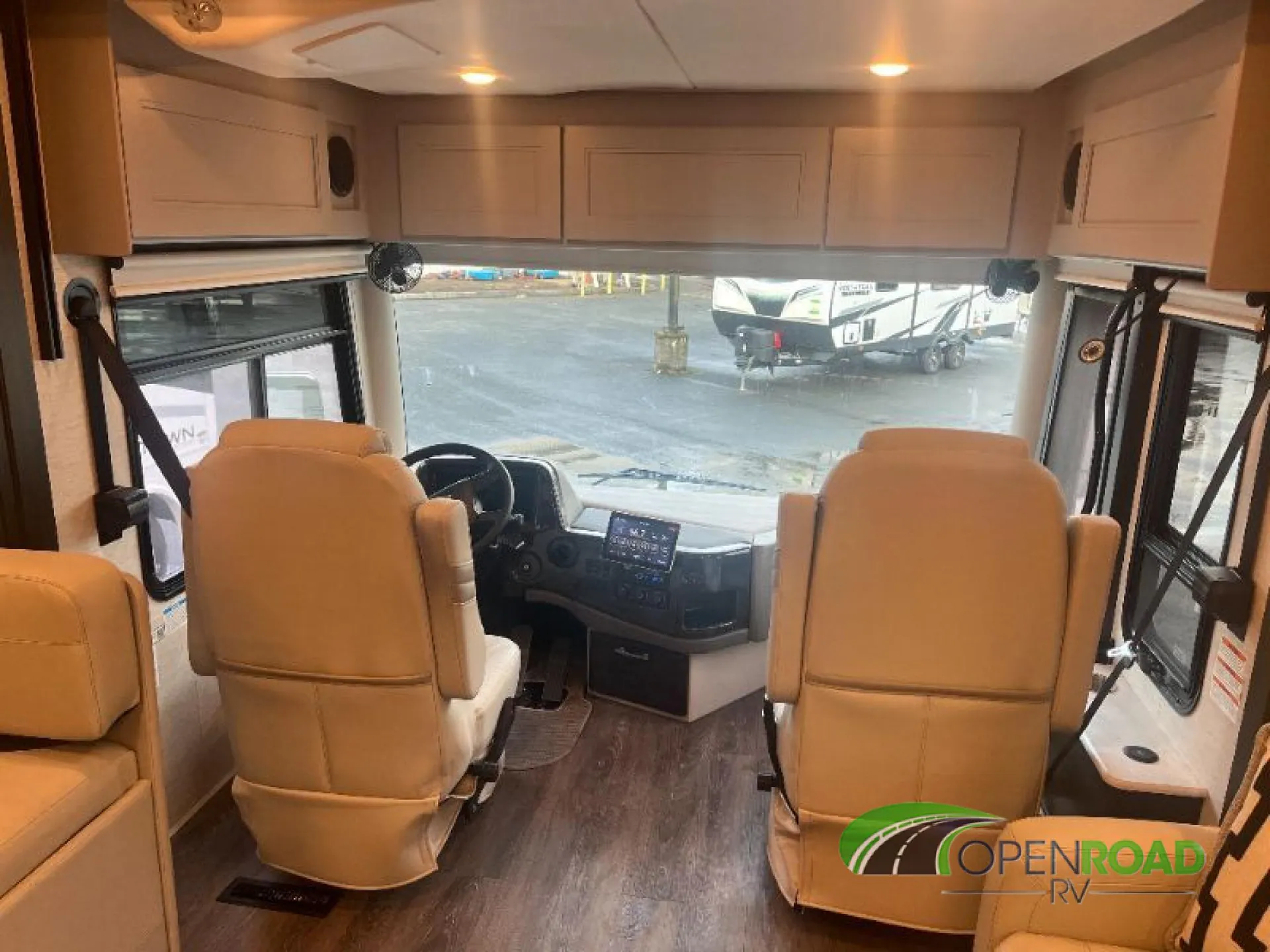 2025 Thor Motor Coach Riviera 39BH - Photo 4