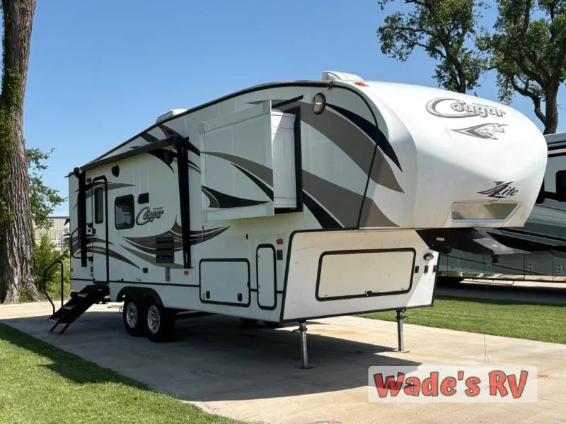 2015 Keystone RV Cougar X-lite 26SAB - Main photo