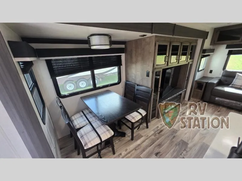 2023 Venture RV SportTrek Touring Edition 343VIK - Photo 2