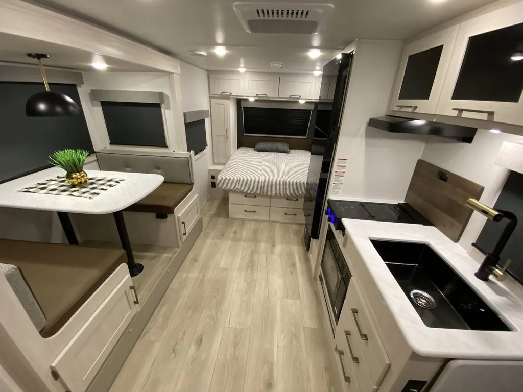 2026 Forest River Surveyor Legend 19RBLE, Photos photo 33