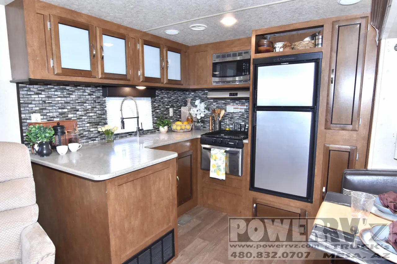 2018 Forest River Wildwood 27RKSS — Photo 8
