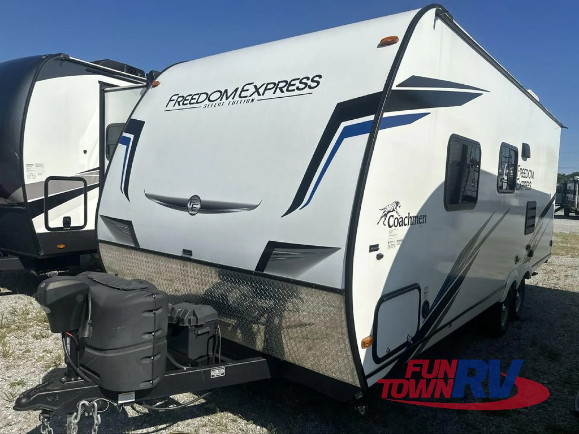 2023 Coachmen Freedom Express Select 22SE - Photo 3