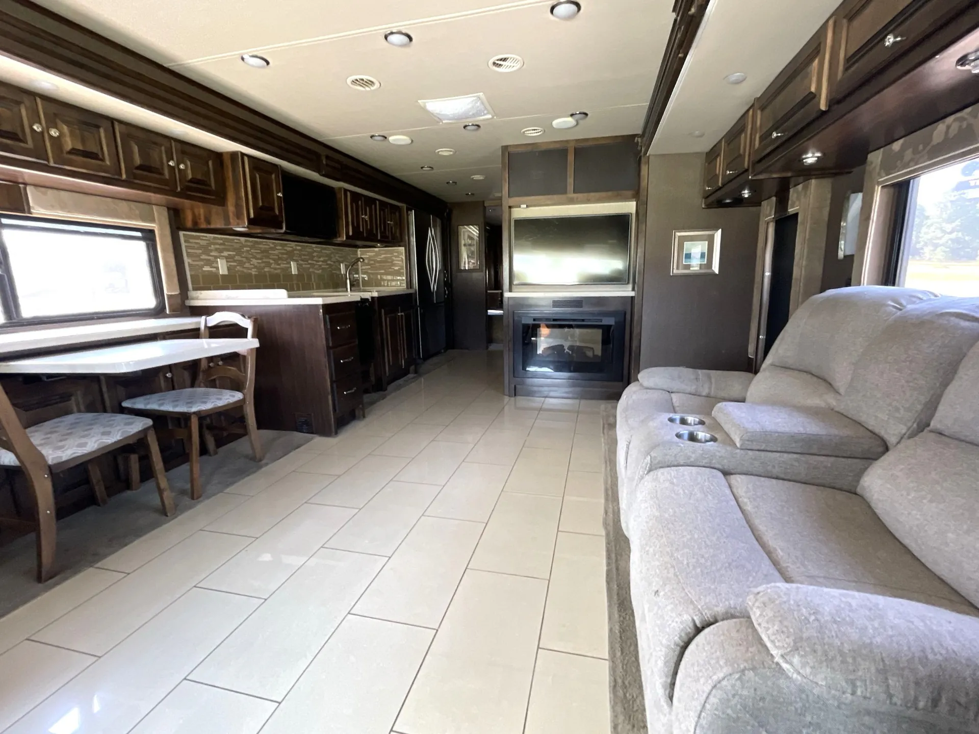 2016 Tiffin Allegro Red 37 PA - Photo 4