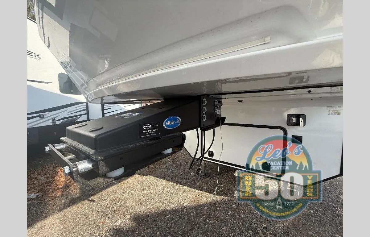 2026 Venture RV SportTrek STF303VIK - Photo 4