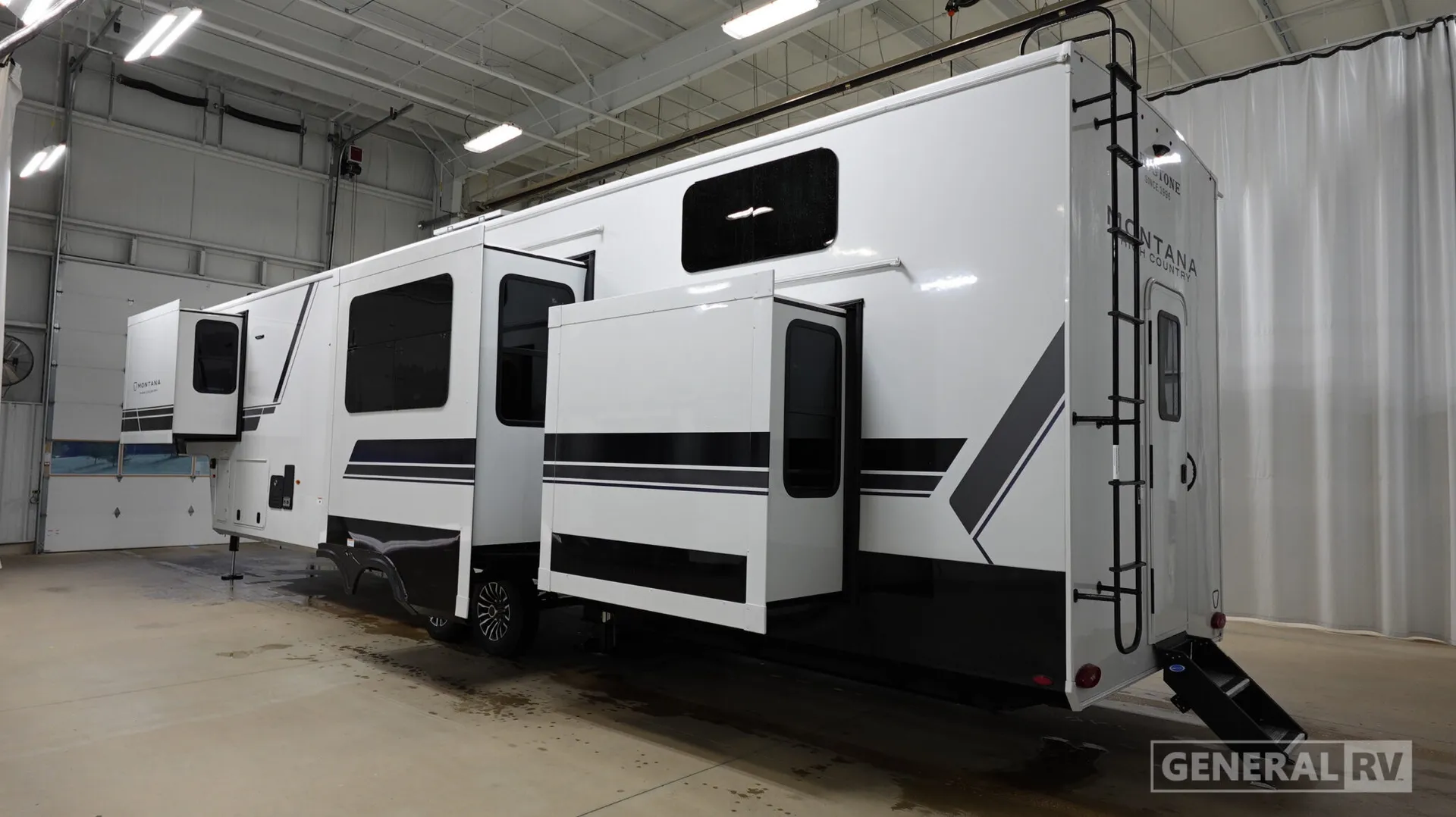 2027 Keystone Montana High Country 391TB - Photo 4
