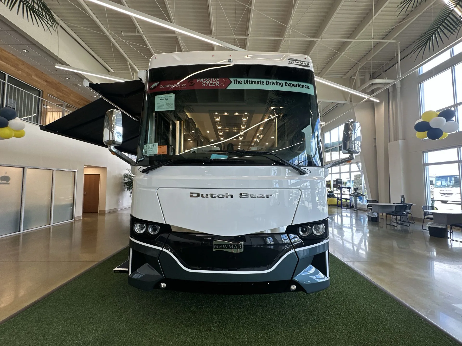 2027 Newmar Dutch Star 4340 - Photo 2