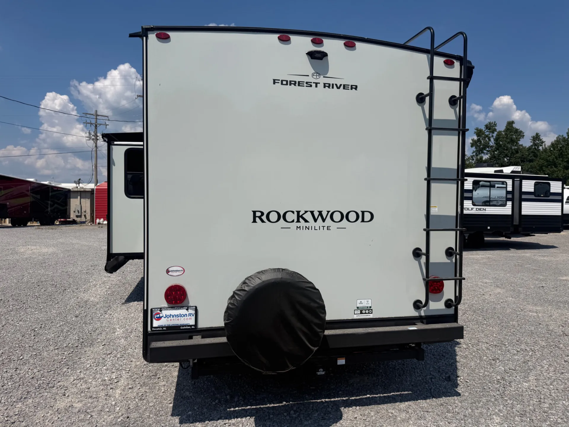 2027 Forest River Rockwood Mini Lite 2506FK — Photo 6