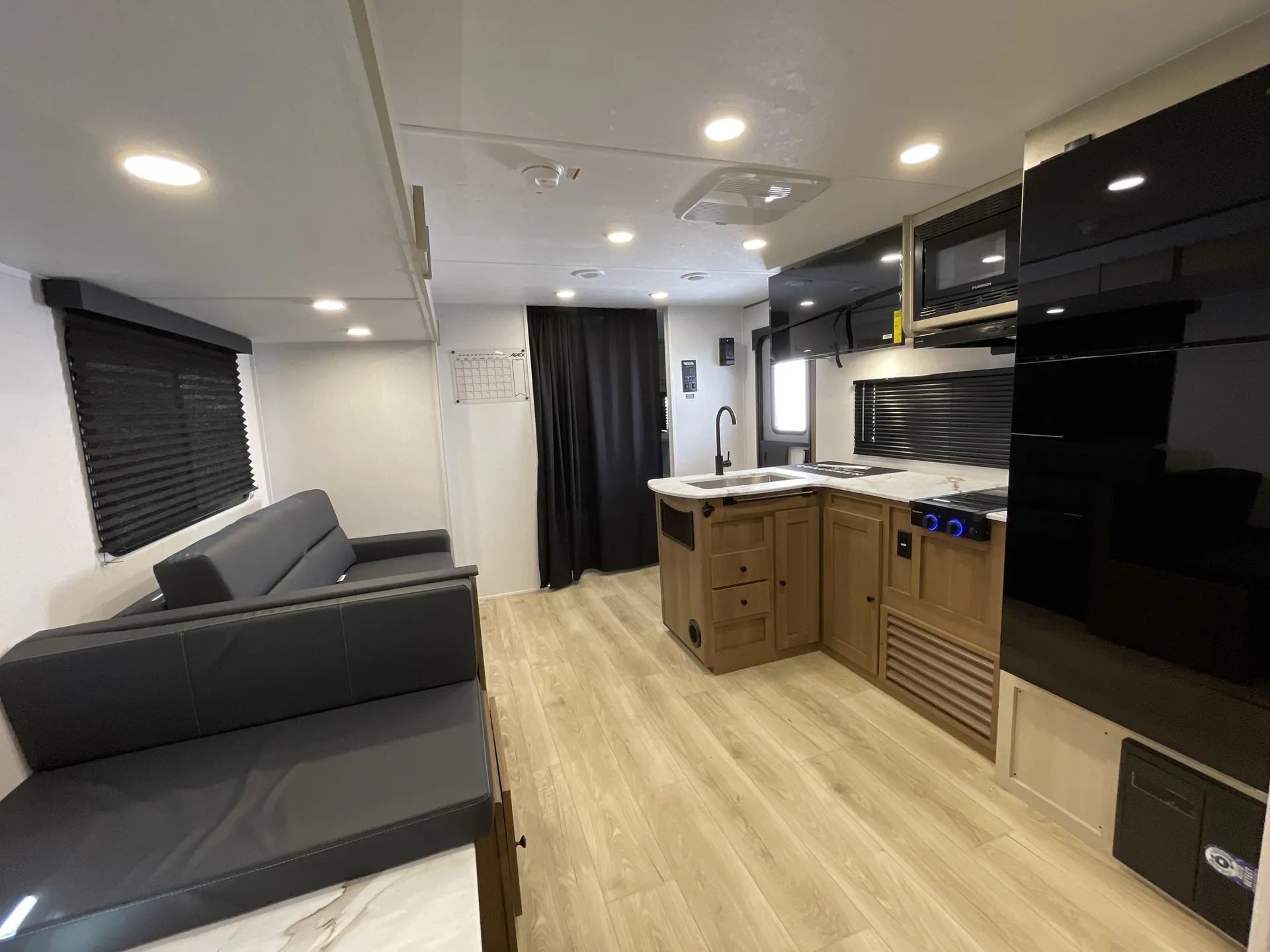2026 Coachmen Apex Ultra-Lite X 24RBX — living area main