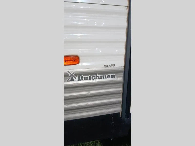 2022 Dutchmen Coleman Lantern Series 251TQ - Photo 4