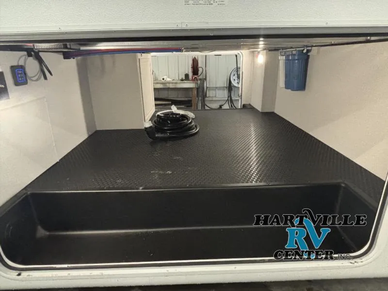 2026 Jayco Eagle 335LSTS - Photo 4