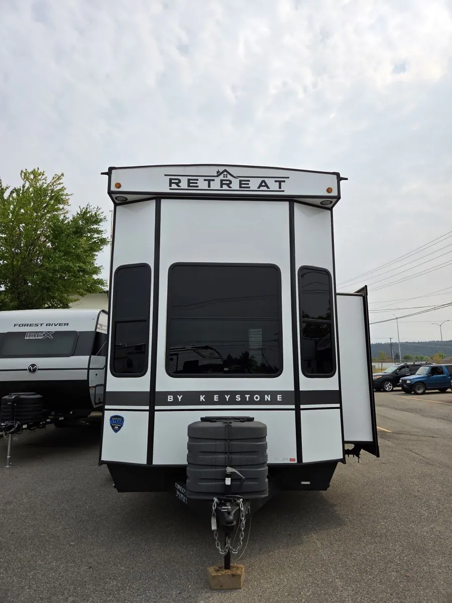 2025 Keystone Retreat 391FLFT - Photo 3