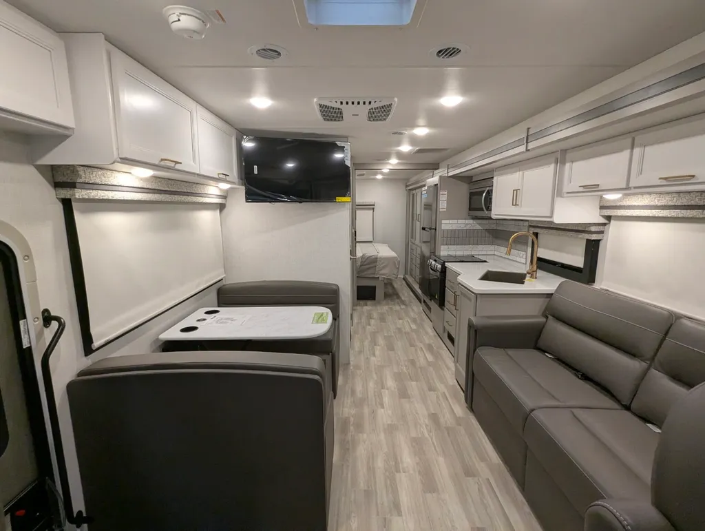 2026 Thor Motor Coach Windsport 29L, Photos photo 12