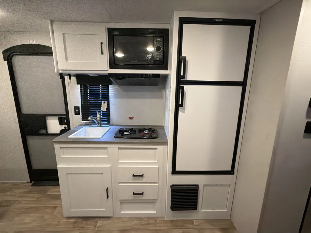 2021 Keystone Hideout 186SS, Photos photo 12
