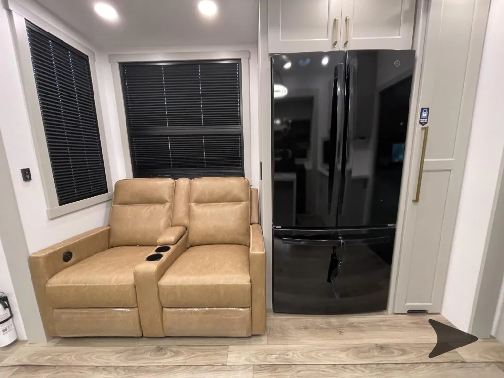2026 Brinkley Model G 3520, Photos photo 26