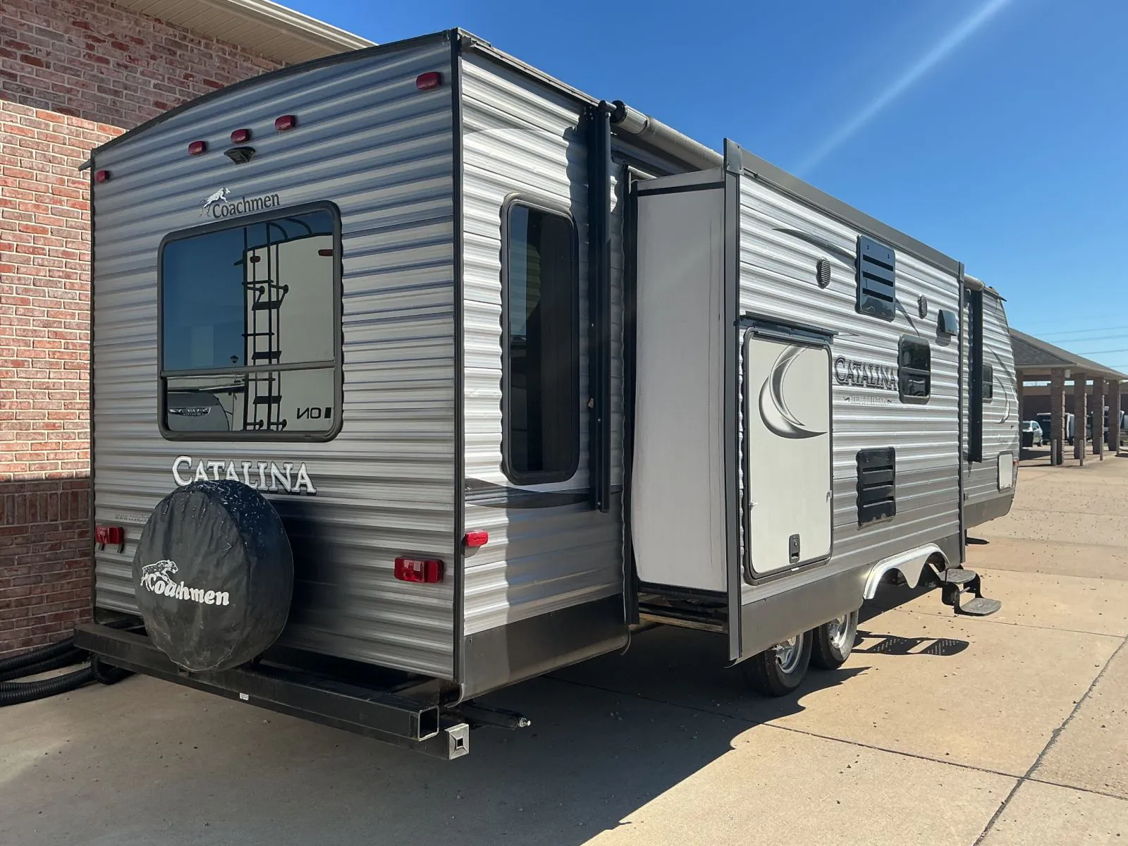 2018 Coachmen Catalina 293RLDS - Photo 3