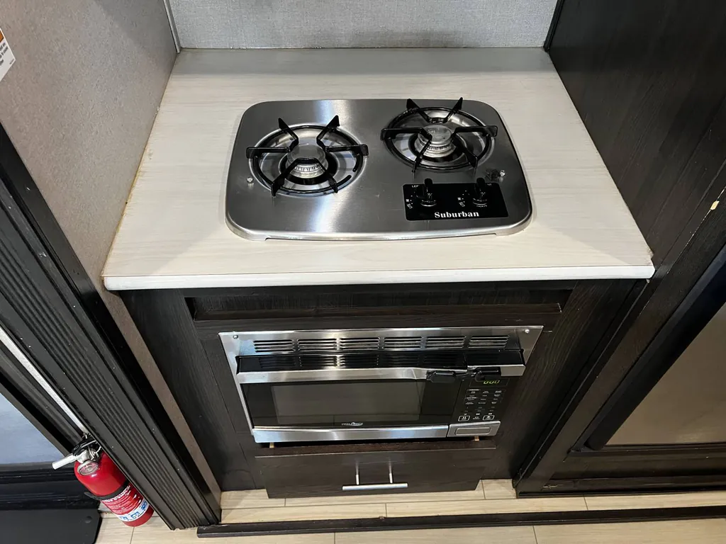 2019 Forest River XLR Hyperlite 30HDS, Photos photo 12