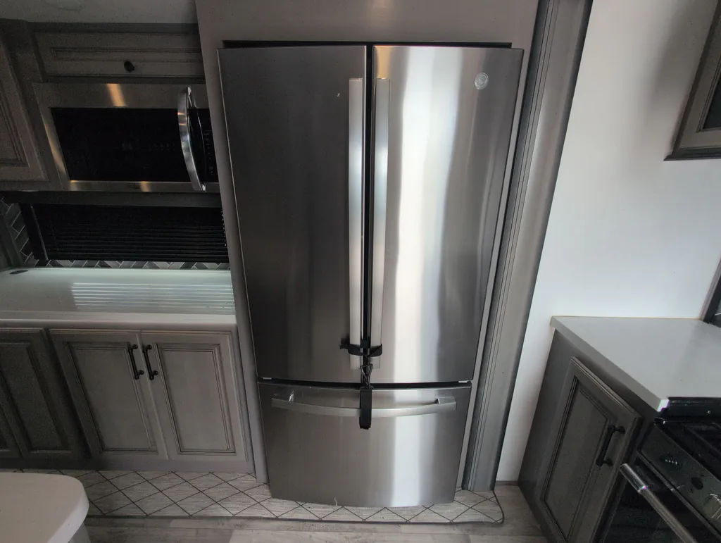 2022 Keystone Montana 3231CK, Photos photo 4