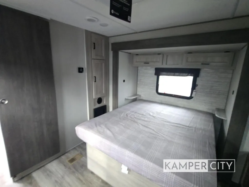 2025 Coachmen Catalina Legacy Edition 323MAZE, Photos photo 36