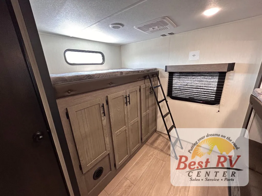 2026 Forest River Cherokee Alpha Wolf 33BH, Photos photo 98