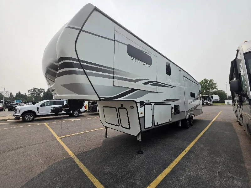 2022 Keystone Montana 3231CK, Photos photo 5