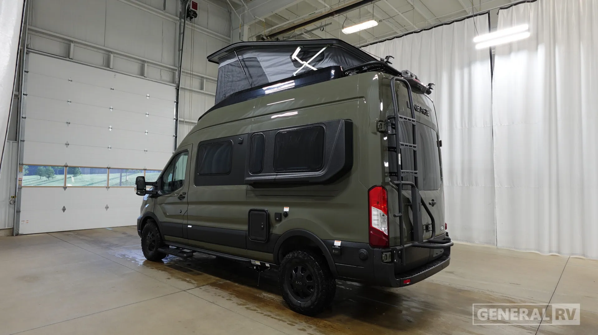 2027 Grand Design Lineage Series VT LVT2 - Photo 4