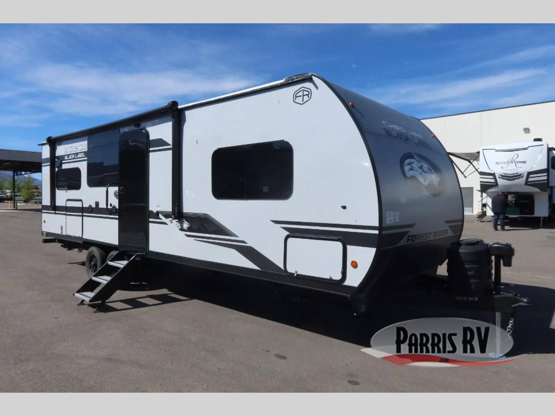 2026 Forest River Cherokee Grey Wolf Black Label 26SSBL - Photo 2
