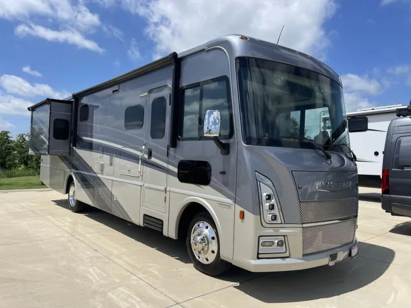 2025 Winnebago Adventurer 35F - Photo 3