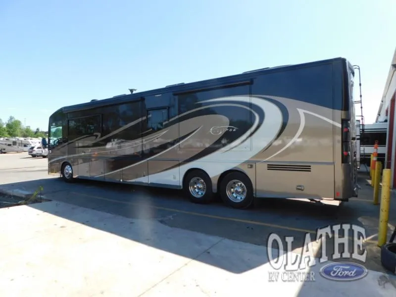 2016 Itasca Ellipse 42HD - Photo 3