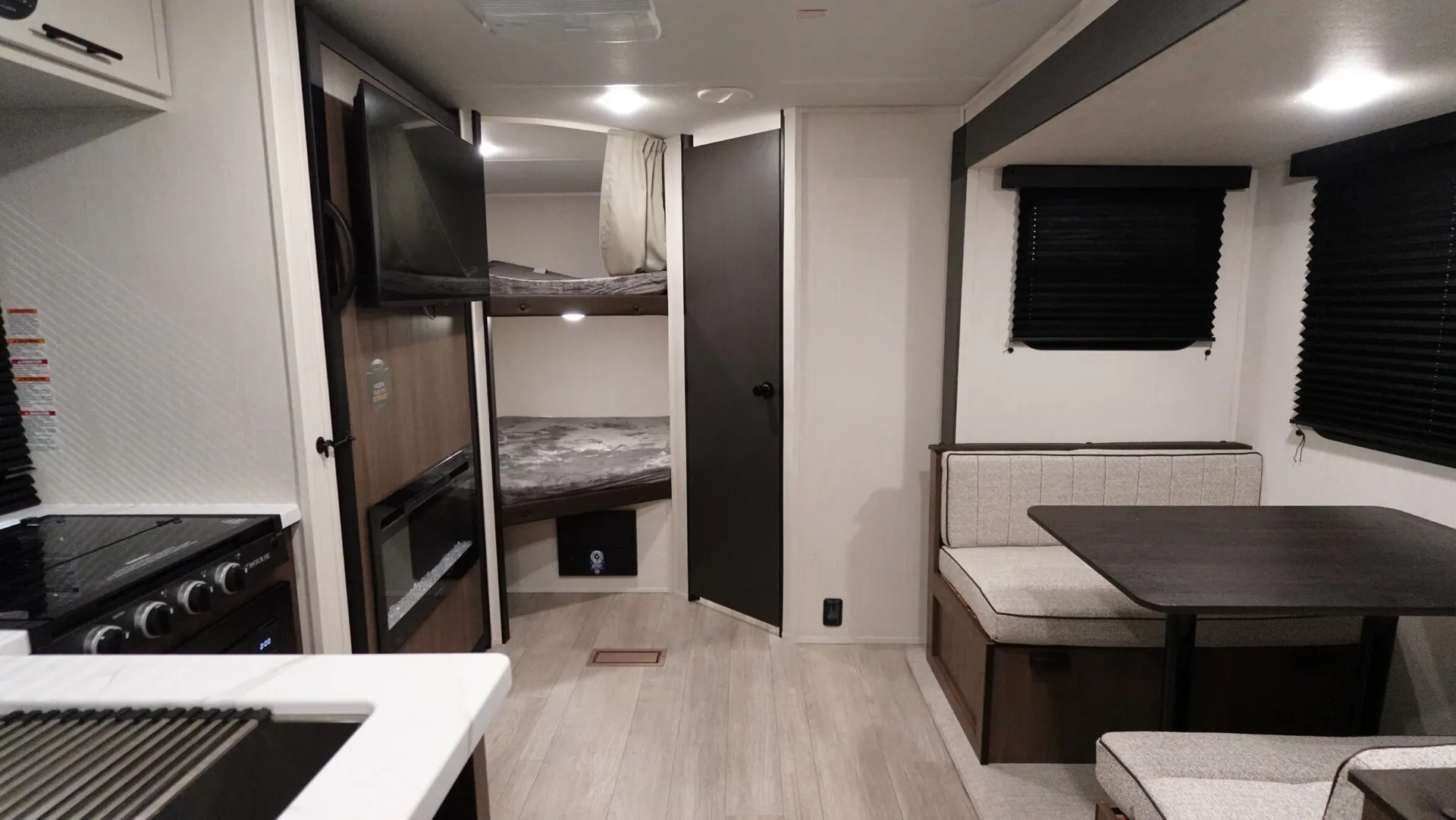 2026 Prime Time RV Avenger 23BHS - Photo 3