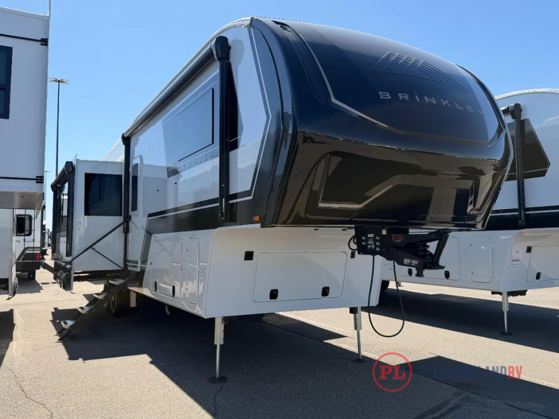 2026 Brinkley Model Z 3515