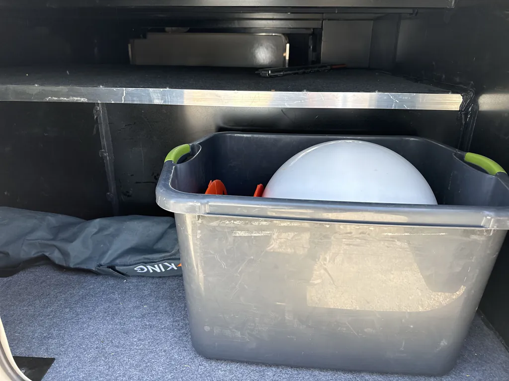 2019 Winnebago Sunstar 27P, Photos photo 20