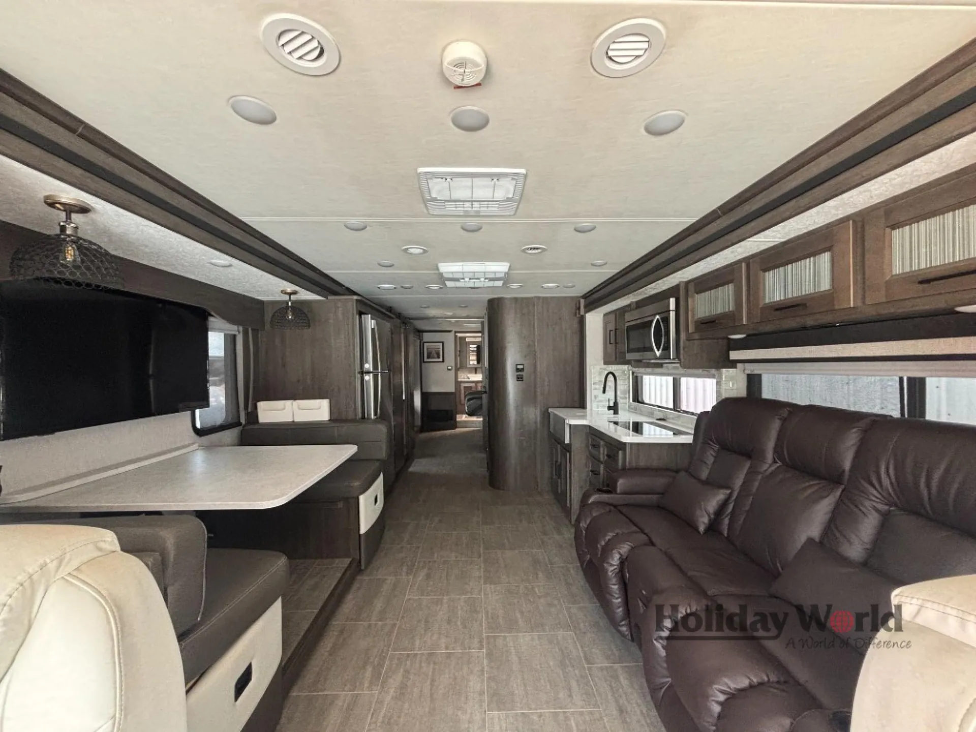 2023 Coachmen Sportscoach RD 402TS - Photo 4