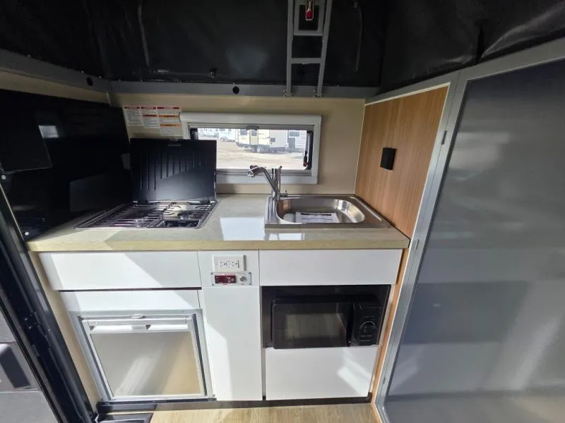 2022 Black Series Camper HQ Series Used    HQ12 - Photo 3