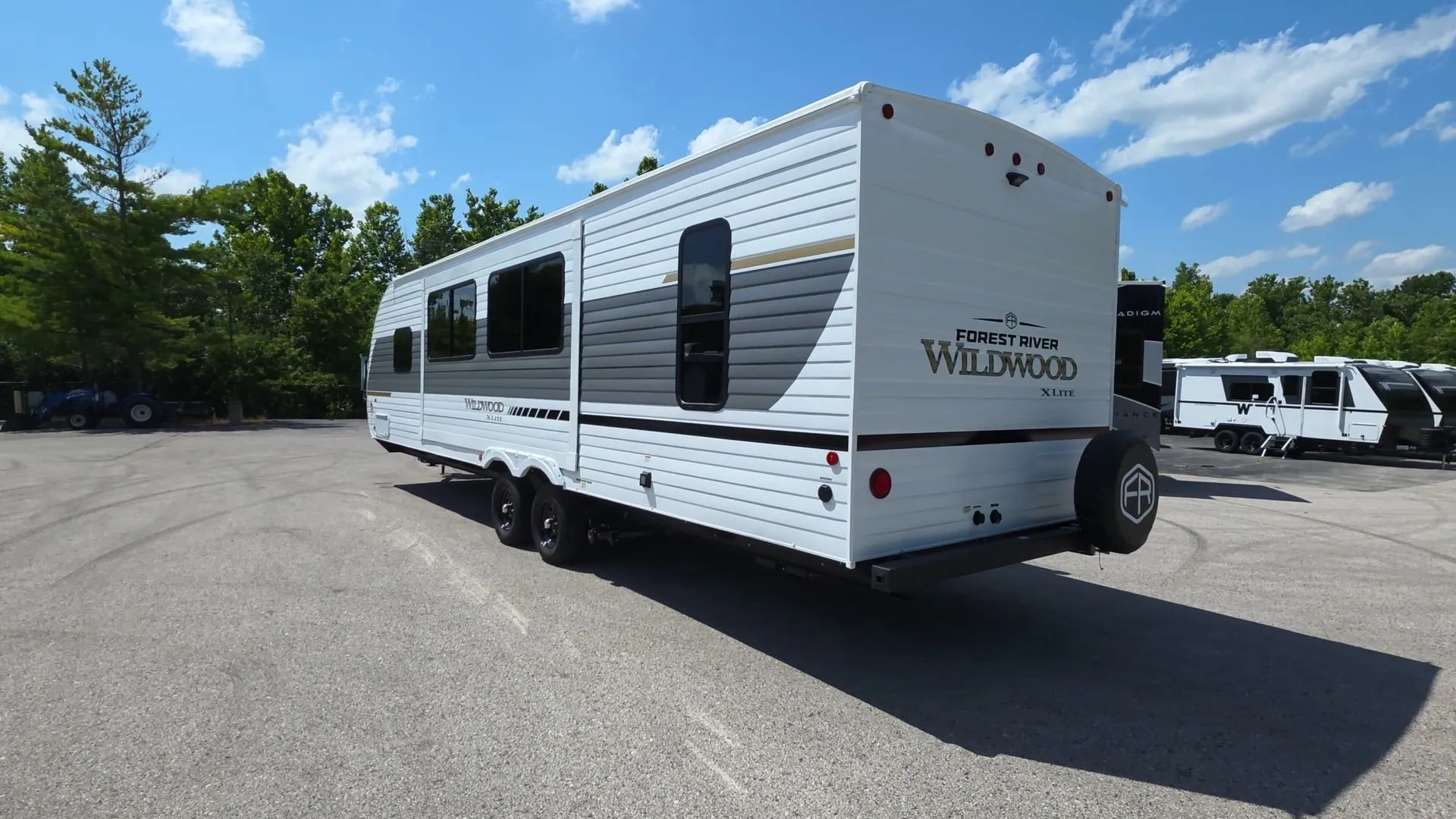 2027 Forest River Wildwood X-Lite 273QBXL - Photo 3