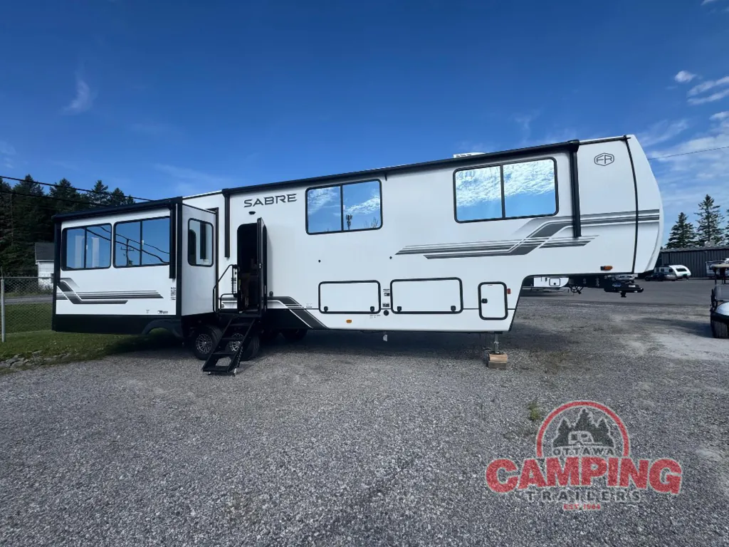 2027 Forest River Sabre 36FLX, Photos photo 2