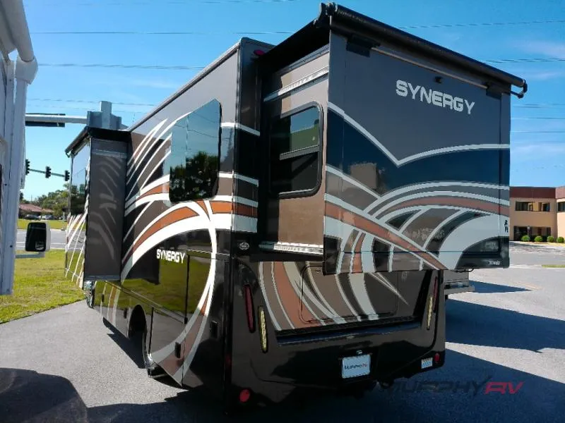2017 Thor Motor Coach Synergy SP24 - Photo 4