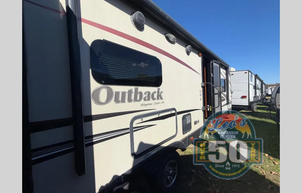 2015 Keystone Outback 298RE, Photos photo 7