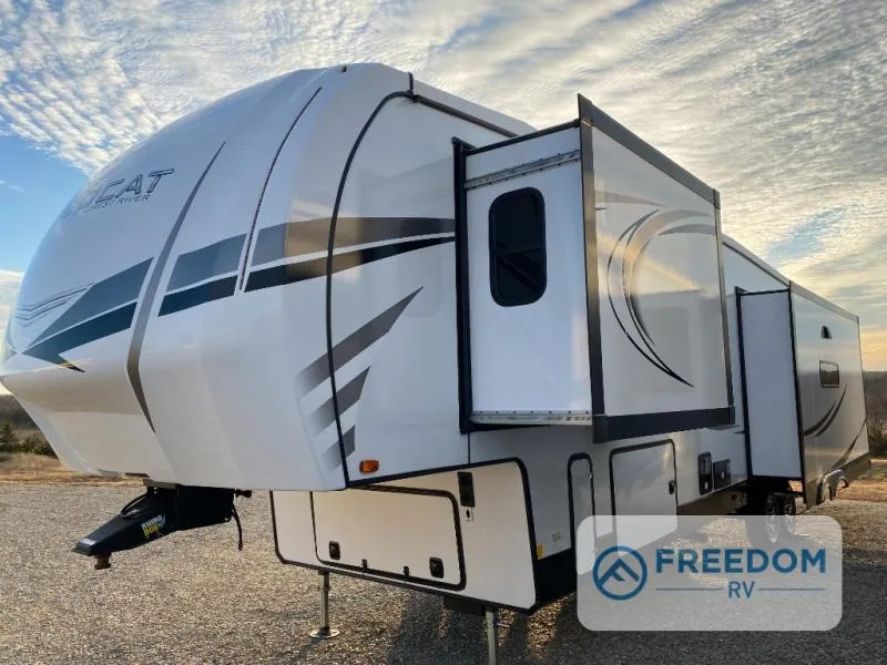 2023 Forest River RV Wildcat 363DVW - Photo 2